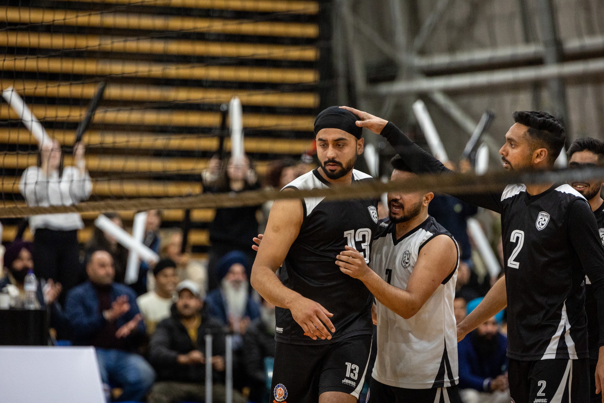 Kanwar Pal Singh with Heidelberg teammates at the net